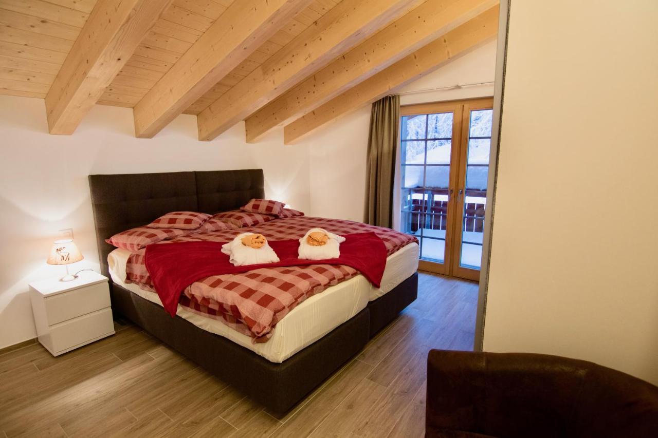 Chalet Element